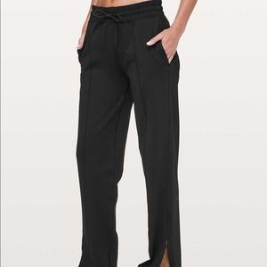 Lululemon Size 2 Greatest Stride track pant